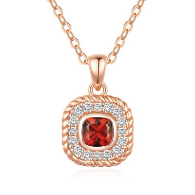 Rosé ketting met rode swarovski hanger