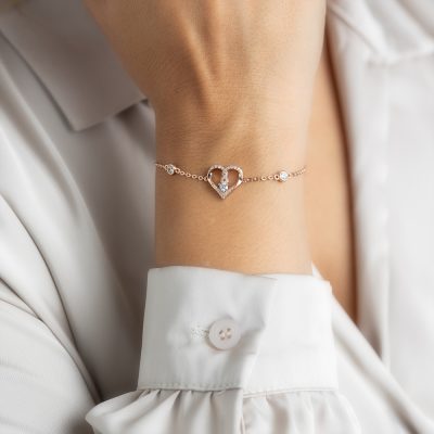 Rosé armband met hartje en strass